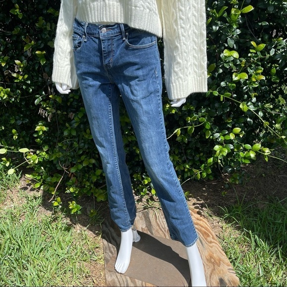 LEVI’S 505 Straight Leg Low Rise Ankle Factory Faded Whiskered Jeans - Picture 10 of 11